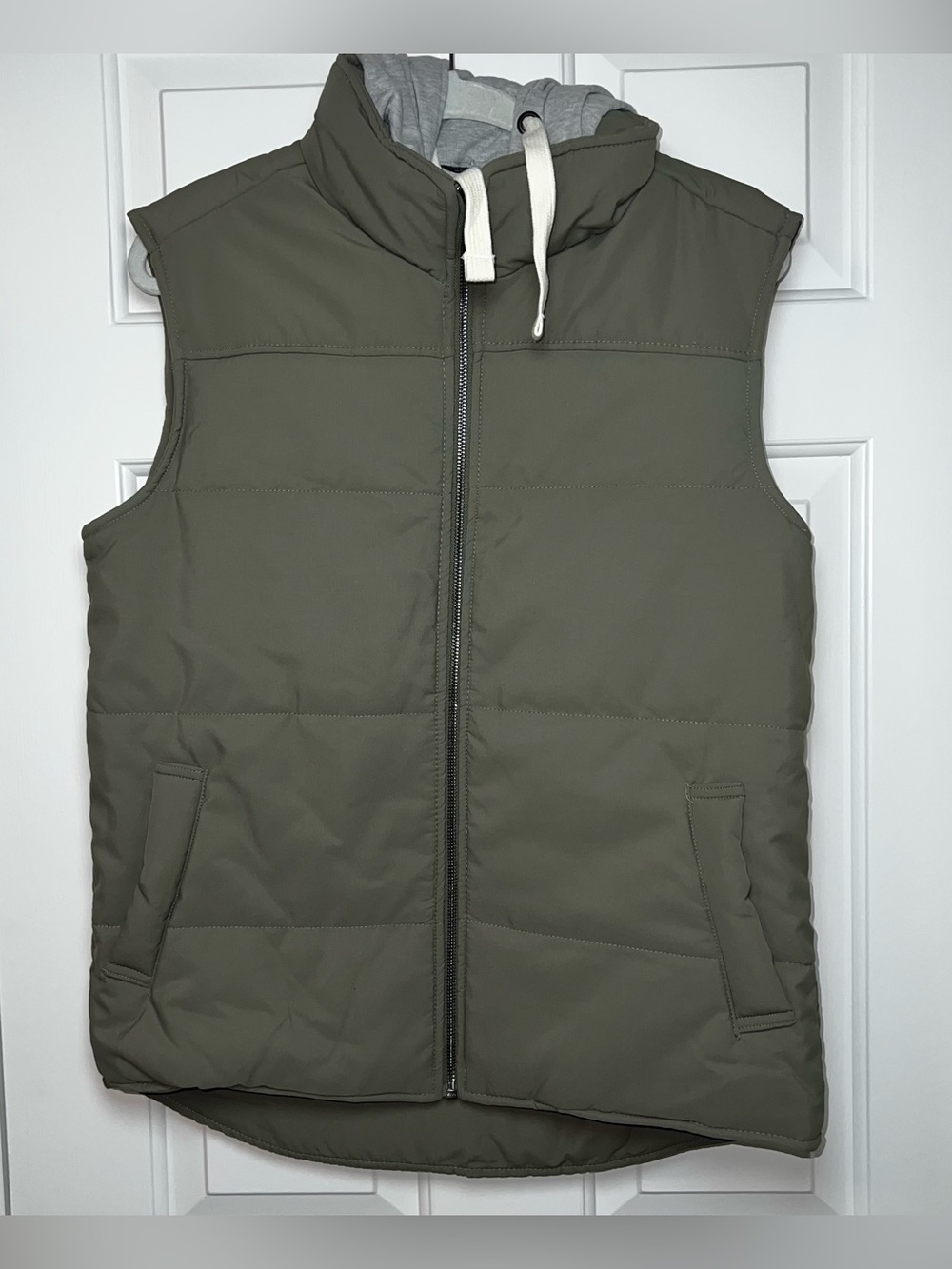 Men's Olive Green Sleeveless Puffer Vest with Hooded Liner
